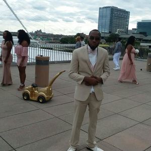 Meet your Posher, Justin